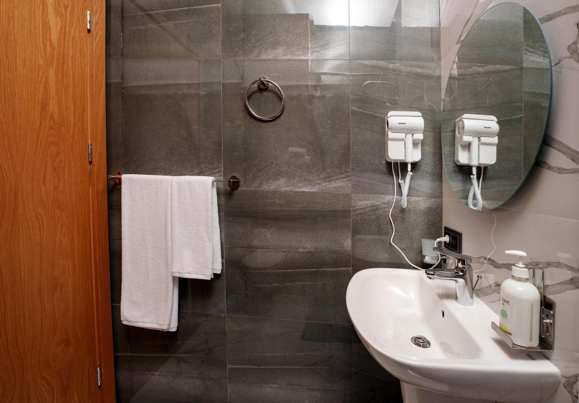 Revive Boutique Hotel Єреван Екстер'єр фото