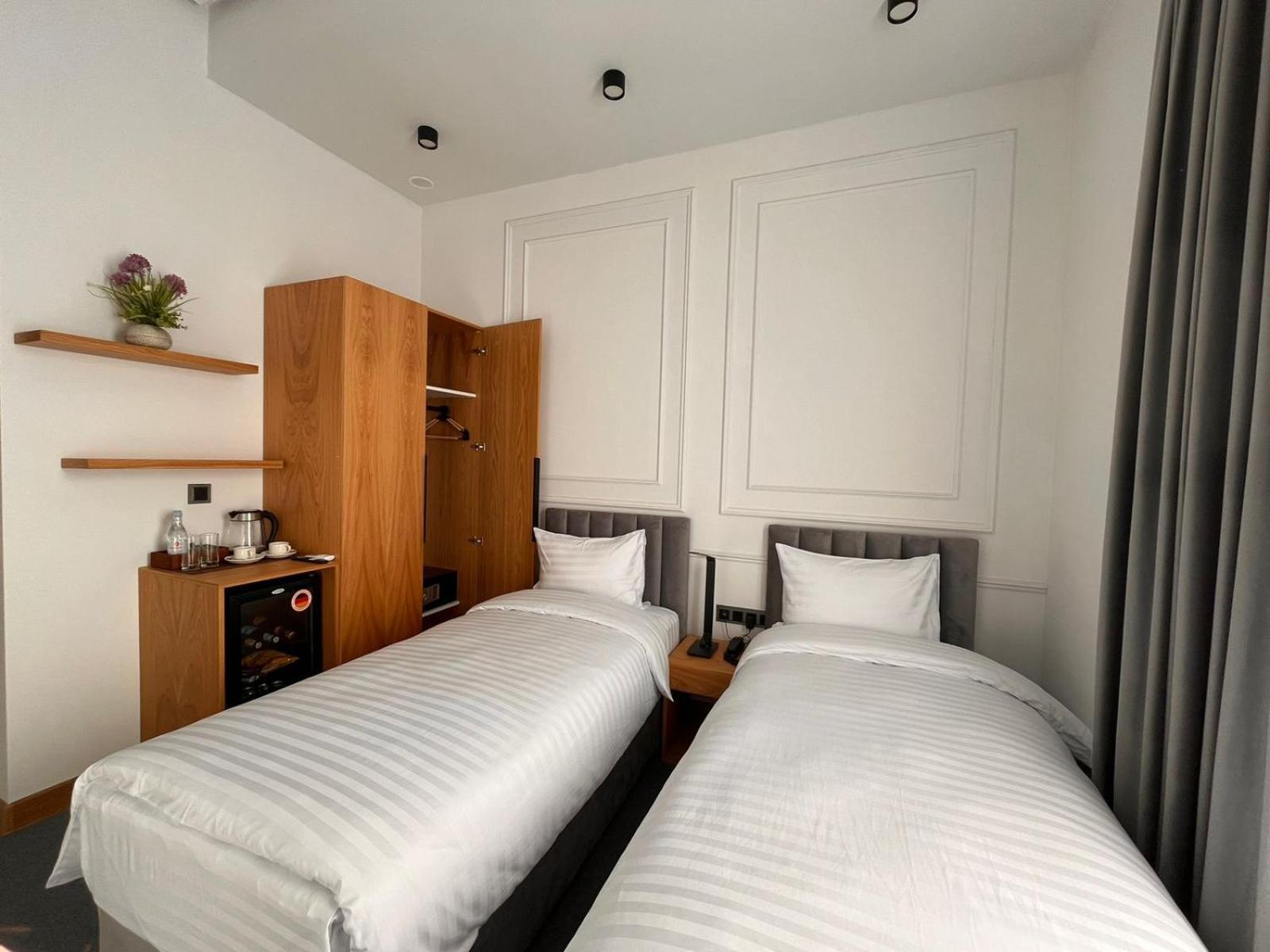 Revive Boutique Hotel Єреван Екстер'єр фото