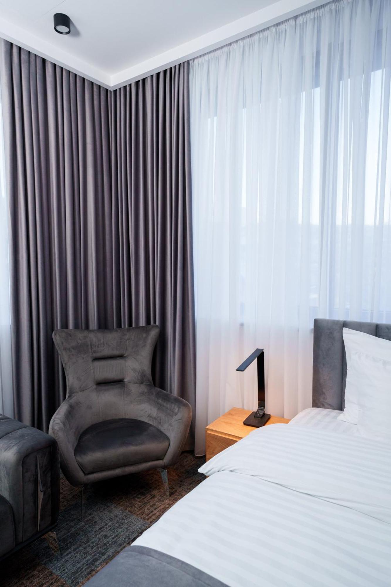 Revive Boutique Hotel Єреван Екстер'єр фото